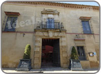 Outside view Casa de Carmona Hotel